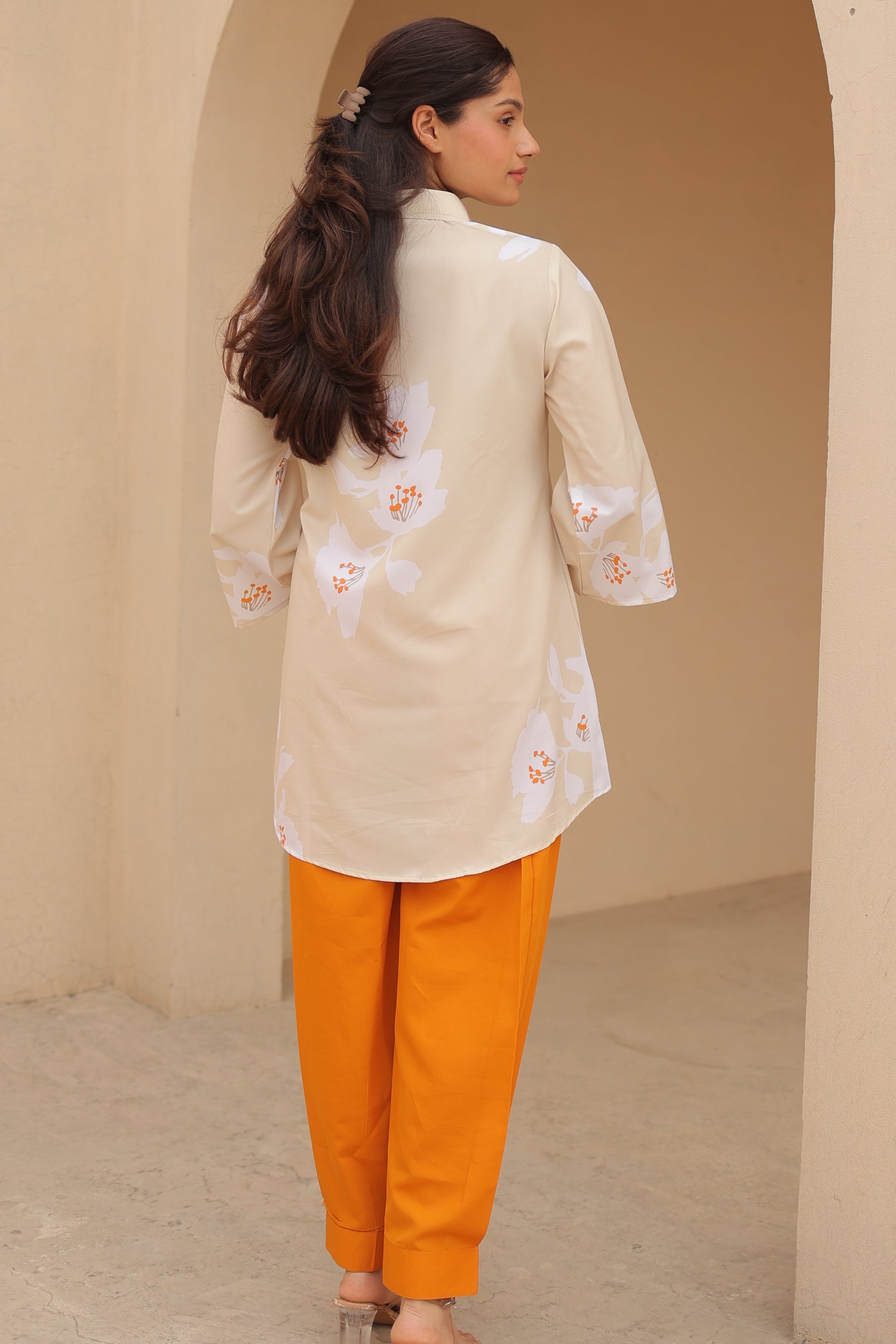 Beige Blossom Outfit